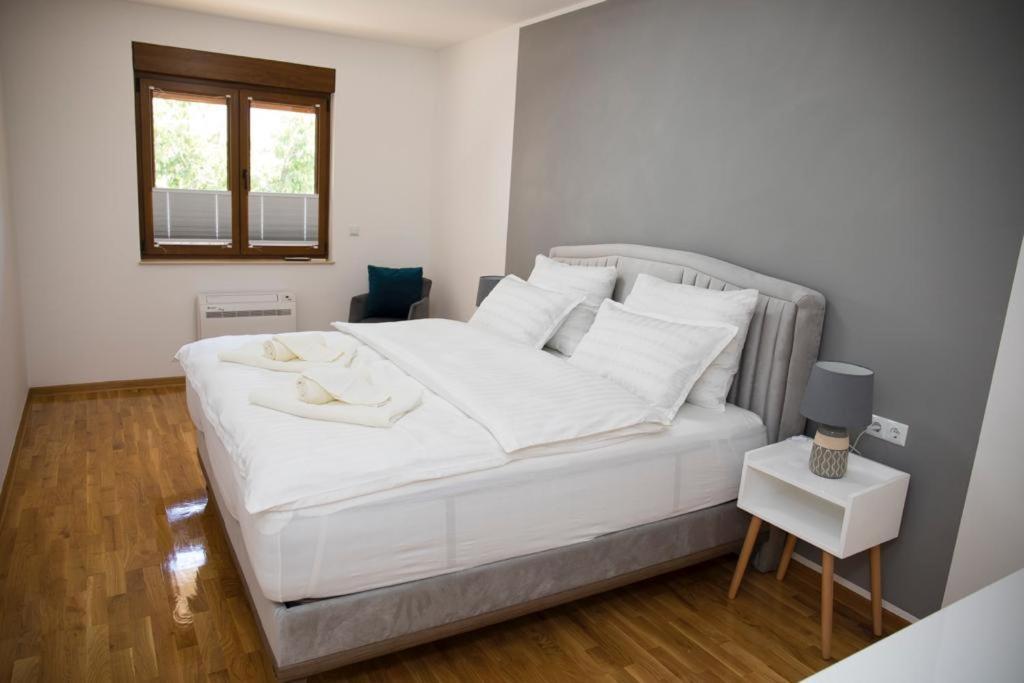 Apartment Divine モスタル エクステリア 写真